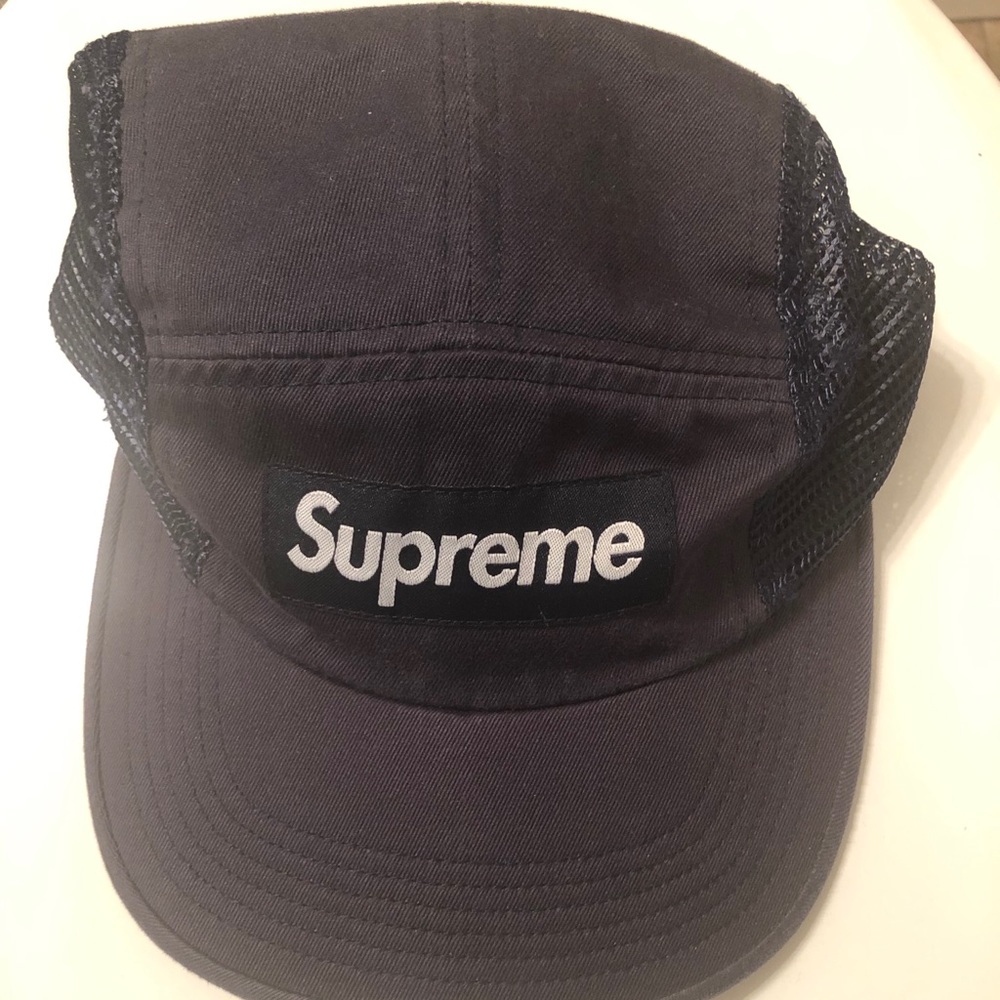 Navy blue adjustable supreme cap used good